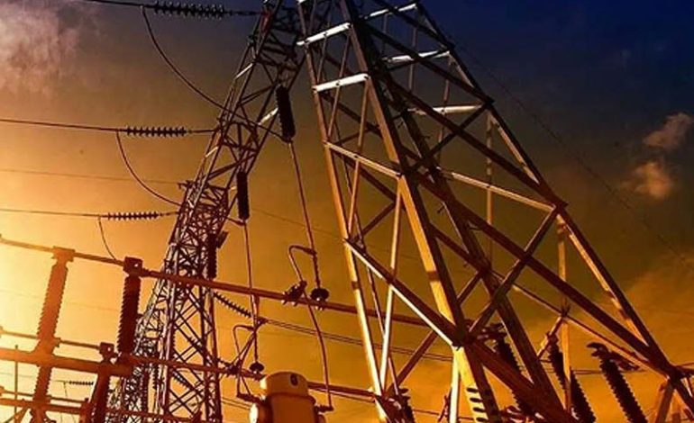  10 سال آینده صنایع ایرانی با توجه به وضعیت فعلی آب و برق
